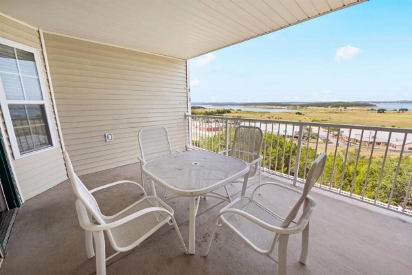 Holiday Inn Club Vacations Hill Country Resort at Canyon Lake image 22