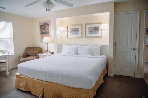 Holiday Inn Club Vacations Hill Country Resort at Canyon Lake image 23