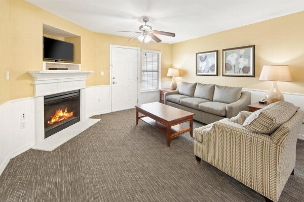 Holiday Inn Club Vacations Hill Country Resort at Canyon Lake image 24