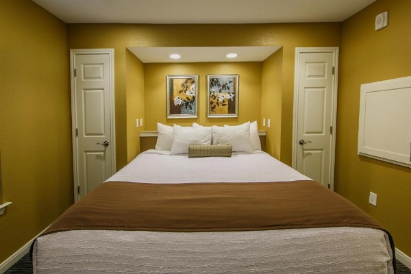 Holiday Inn Club Vacations Hill Country Resort at Canyon Lake image 47