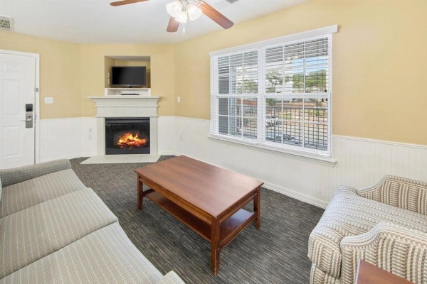 Holiday Inn Club Vacations Hill Country Resort at Canyon Lake image 50